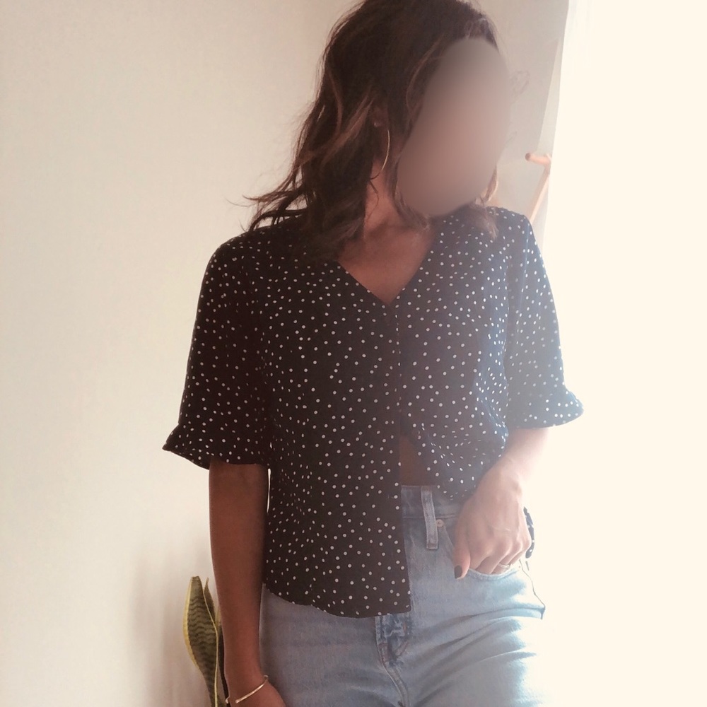 Polka dot top!